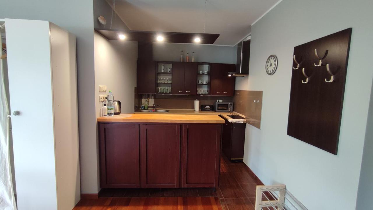 Apartamenty Dwuosobowe 소포트 외부 사진